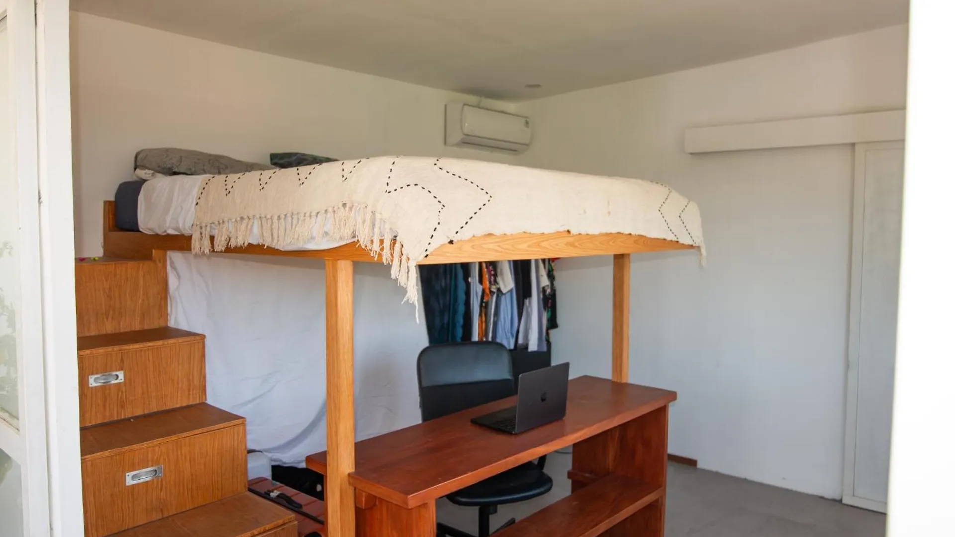 Makua Bingin Apartment Uluwatu  Indonesia